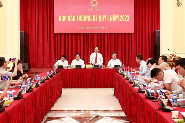 Chỉ đạo gỡ rối bất động sản của chính phủ